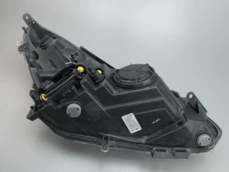 PHARE GAUCHE OPEL CORSA