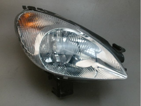 PHARE DROIT CITROEN XSARA