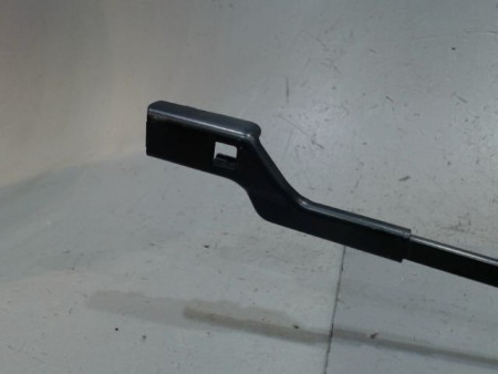 BRAS ESSUIE-GLACE AVANT DROIT SKODA FABIA