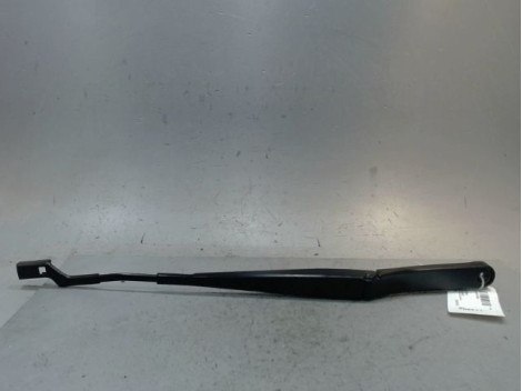 BRAS ESSUIE-GLACE AVANT GAUCHE SKODA FABIA