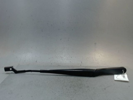 BRAS ESSUIE-GLACE AVANT GAUCHE SKODA FABIA