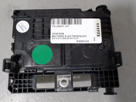 BOITE A FUSIBLES PEUGEOT 207