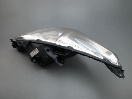 PHARE DROIT PEUGEOT 5008