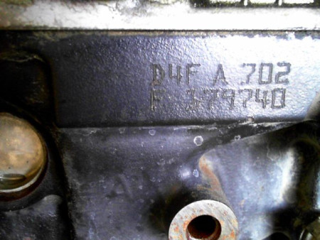 MOTEUR ESSENCE RENAULT TWINGO 1.2 16V 