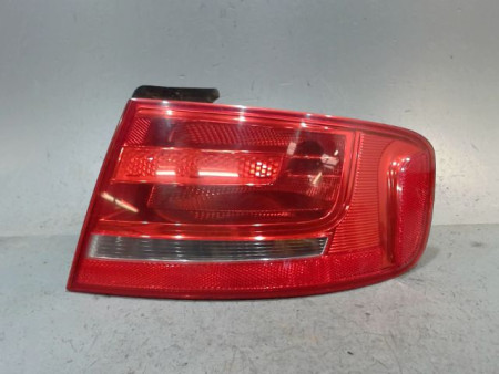 FEU ARRIERE DROIT AUDI A4