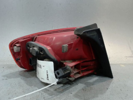 FEU ARRIERE DROIT AUDI A4