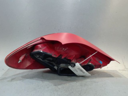 FEU ARRIERE DROIT PEUGEOT 207