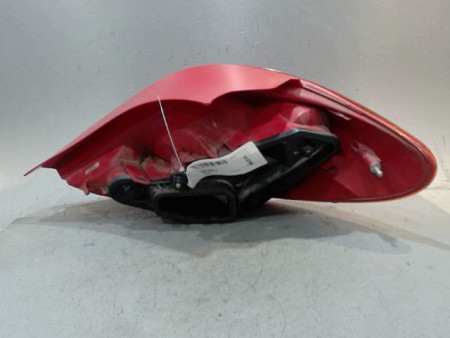 FEU ARRIERE GAUCHE  PEUGEOT 207