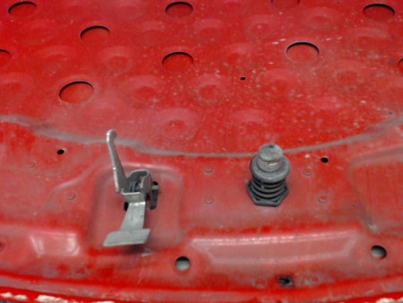CAPOT OPEL CORSA