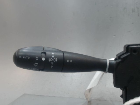 BLOC COMMODOS PEUGEOT 206