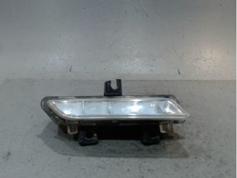 FEUX POSITION DROIT RENAULT CLIO