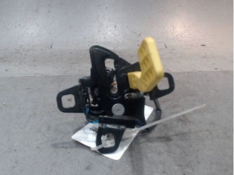 SERRURE CAPOT FIAT 500
