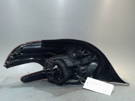 FEU ARRIERE DROIT PEUGEOT 208