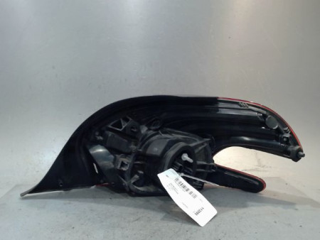 FEU ARRIERE GAUCHE  PEUGEOT 208