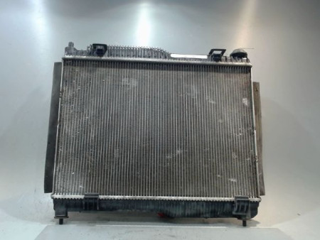 RADIATEUR FORD FIESTA
