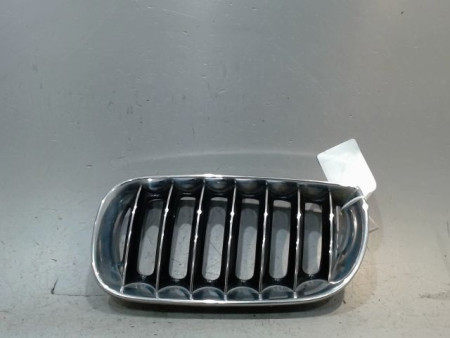 GRILLE CALANDRE GAUCHE B.M.W. X3