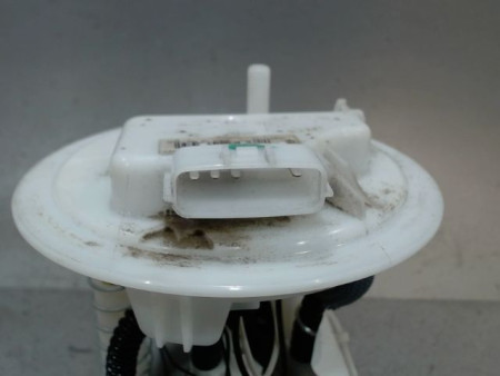 POMPE CARBURANT IMMERGEE RENAULT CLIO