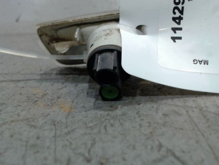 REPETITEUR AILE GAUCHE DACIA SANDERO