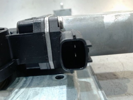 MECANISME LEVE-GLACE AVANT DROIT DACIA DUSTER