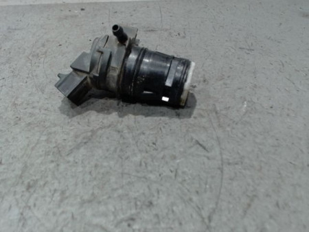 POMPE LAVE-GLACE AVANT TOYOTA PRIUS