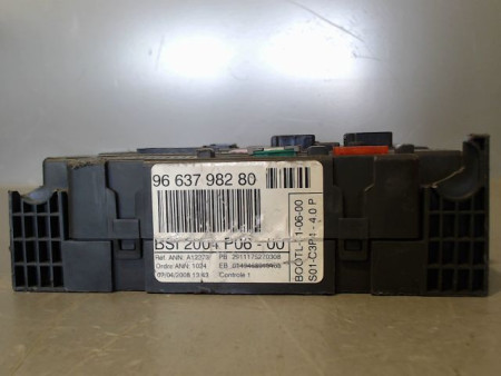 BOITIER GESTION HABITACLE PEUGEOT 207