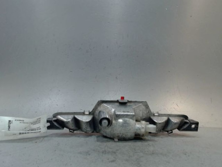 FEU BROUILLARD CENTRAL ARRIERE OPEL CORSA