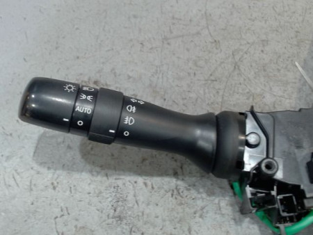 COMMANDE CLIGNOTANT SUBARU XV