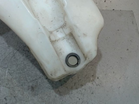 RESERVOIR LAVE-GLACE AVANT CITROEN C3