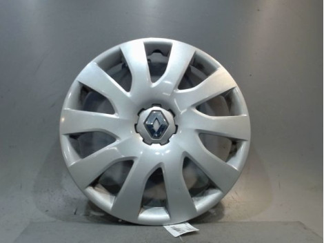 ENJOLIVEUR DE ROUE RENAULT TRAFIC
