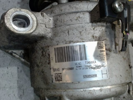 COMPRESSEUR AIR CONDITIONNE DACIA SANDERO