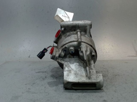 COMPRESSEUR AIR CONDITIONNE DACIA SANDERO