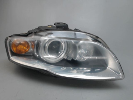 PHARE DROIT AUDI A4