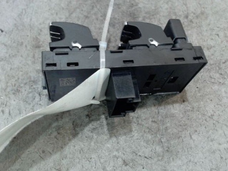 COMMANDE LEVE-GLACE PORTE AVG VOLKSWAGEN GOLF
