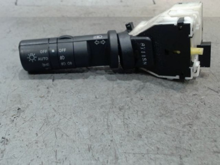 COMMANDE CLIGNOTANT NISSAN QASHQAI