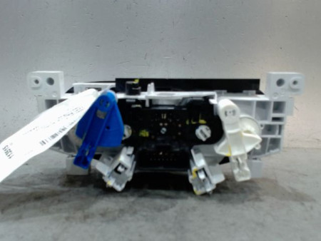 COMMANDE DE CHAUFFAGE DACIA DUSTER