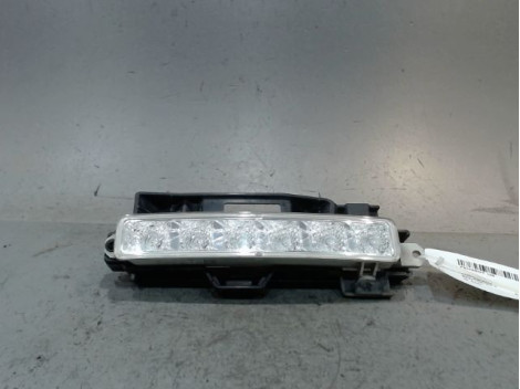 FEUX POSITION GAUCHE PEUGEOT 108
