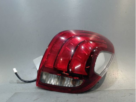 FEU ARRIERE DROIT PEUGEOT 108