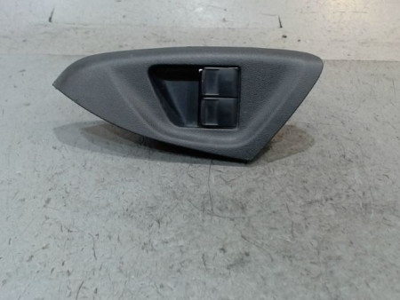 COMMANDE LEVE-GLACE PORTE AVG PEUGEOT 108