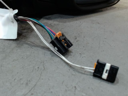 RETROVISEUR EXTERIEUR ELECTRIQUE DROIT OPEL CORSA