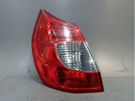 FEU ARRIERE GAUCHE  RENAULT MEGANE