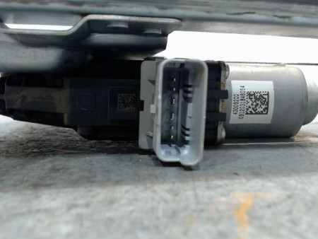 MECANISME+MOTEUR LEVE-GLACE AVANT DROIT CITROEN BERLINGO