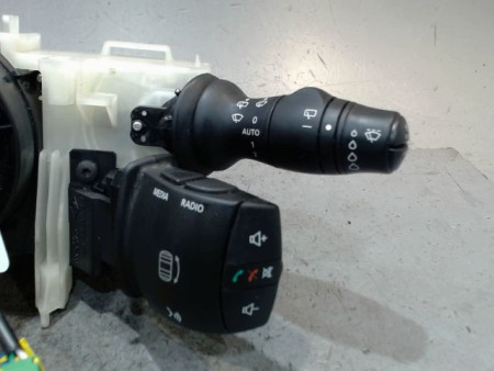 BLOC COMMODOS RENAULT MEGANE