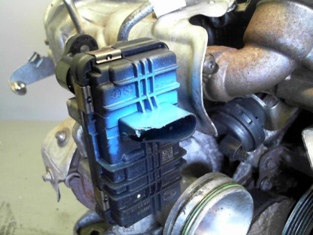 MOTEUR DIESEL B.M.W. SERIE 1 116 d