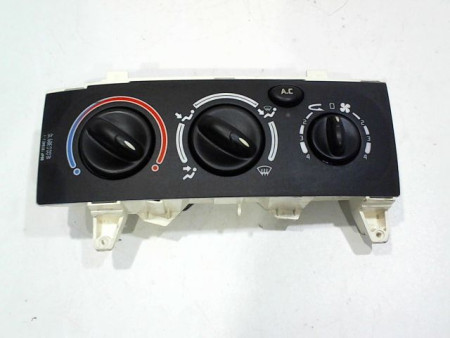 COMMANDE DE CHAUFFAGE RENAULT MEGANE 2000