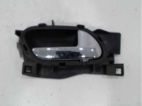 POIGNEE INTERIEURE PORTE AVANT DROIT PEUGEOT 407
