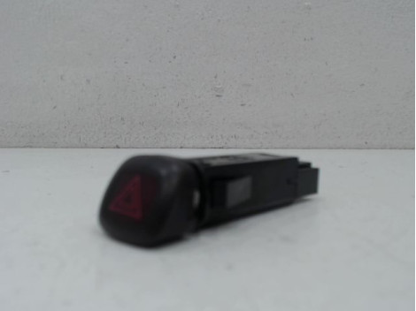 BOUTON DE WARNING VOLVO S80