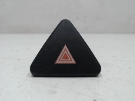 BOUTON DE WARNING FORD FIESTA