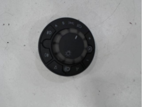 INTERIEUR COMMANDE PHARES OPEL CORSA