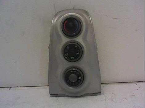 COMMANDE DE CHAUFFAGE TOYOTA YARIS