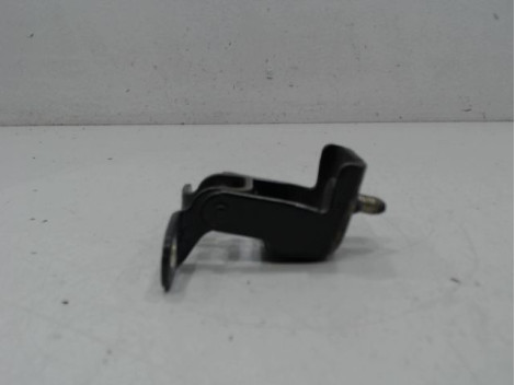 CHARNIERE GAUCHE HAYON CITROEN C4